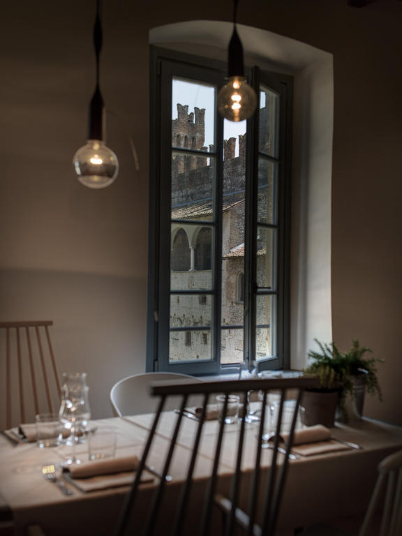 Locanda Dei Nobili Viaggiatori Cavernago エクステリア 写真